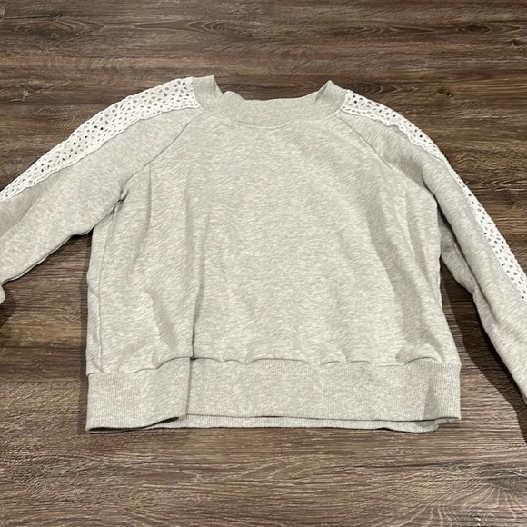 LA VIE Rebecca Taylor Women’s Lace Crewneck - Size Medium - Picture 1 of 4